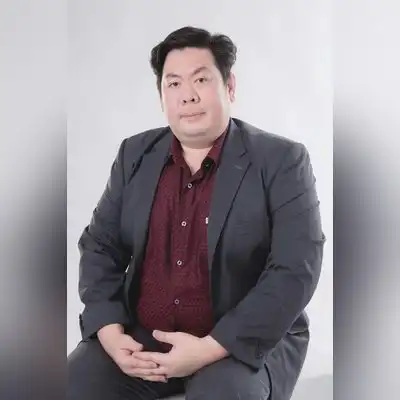 郝雅一